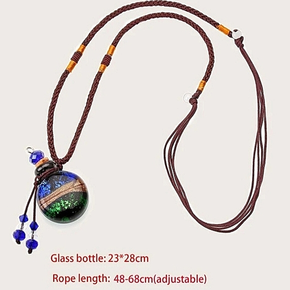 🆕️❤LAST 1❤EMORY ROSE MINI GLASS BOTTLE CHARM NECKLACE - Picture 6 of 17
